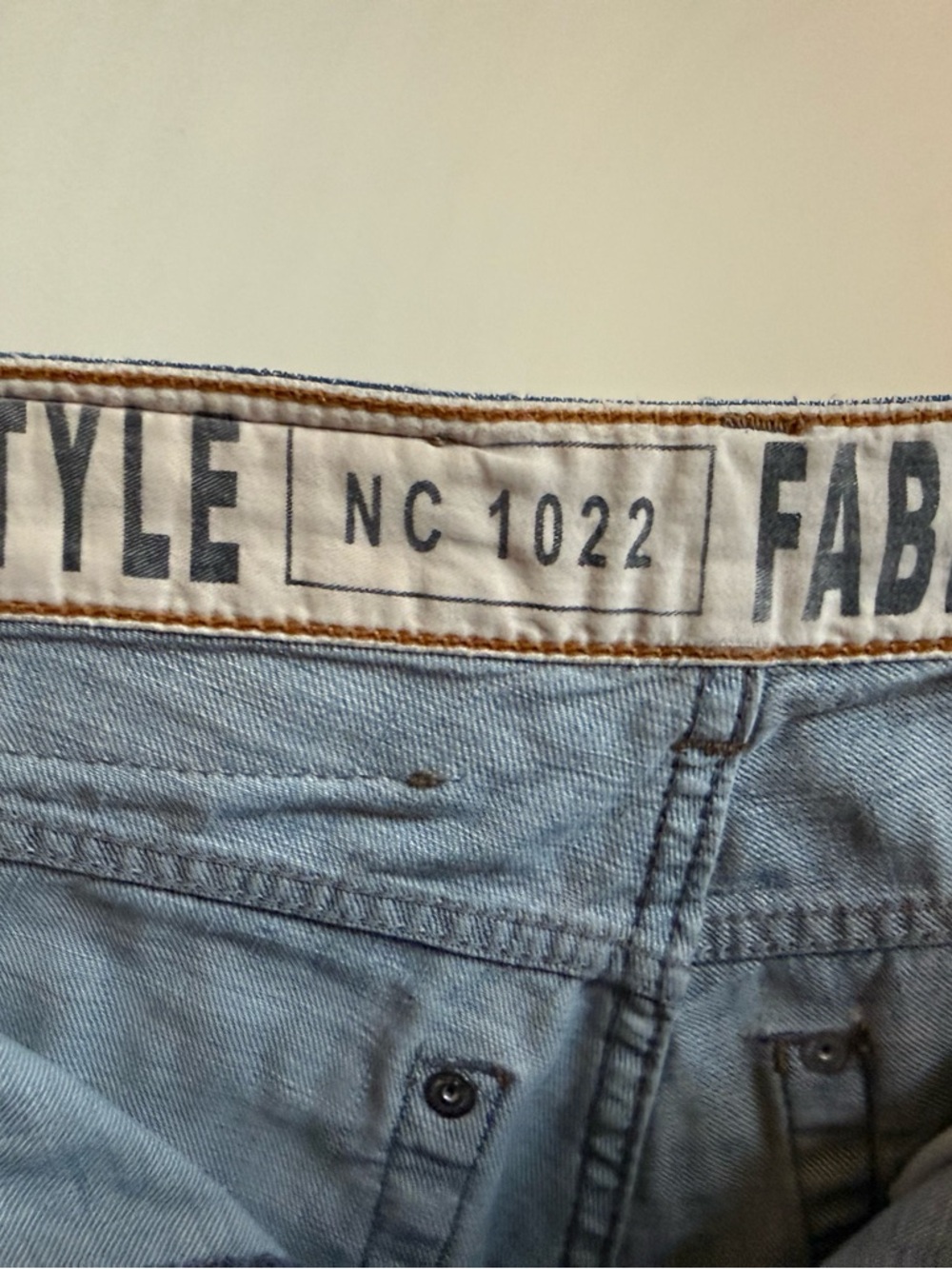 Dolce & Gabbana Light Blue Denim with Taupe Logo Patch - Picture 4 of 7